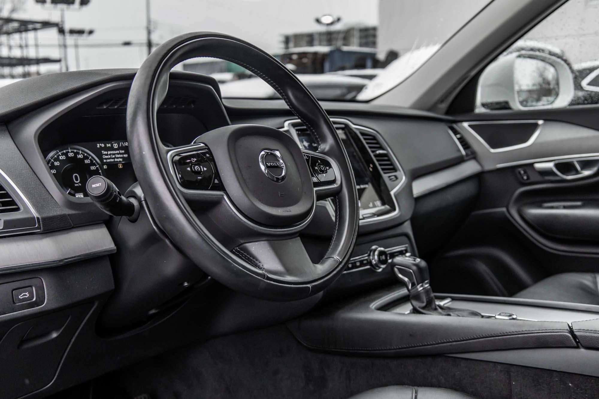 Volvo XC90  2022 à Pointe-Claire, Québec