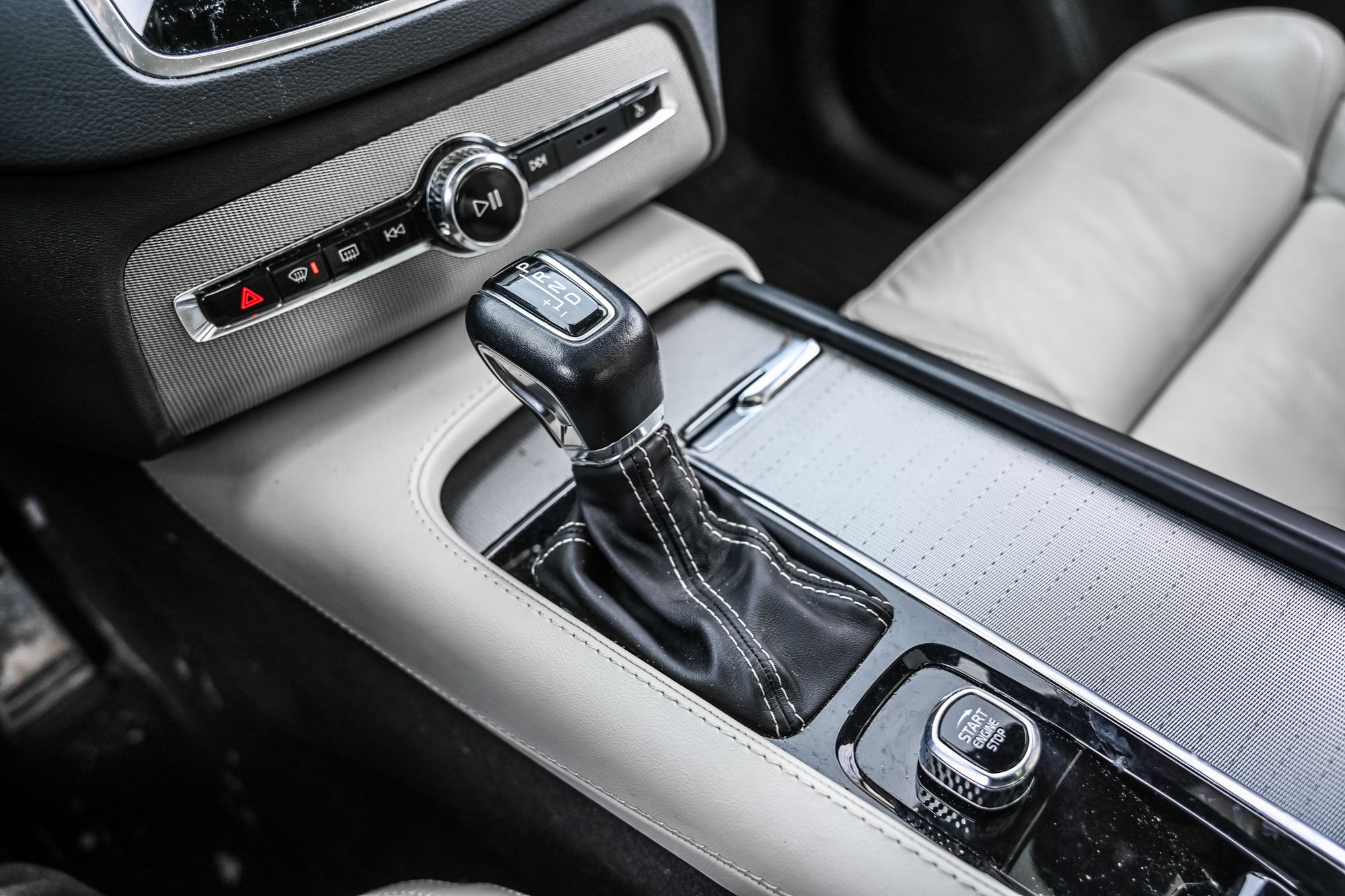 Volvo XC90  2022 à Pointe-Claire, Québec