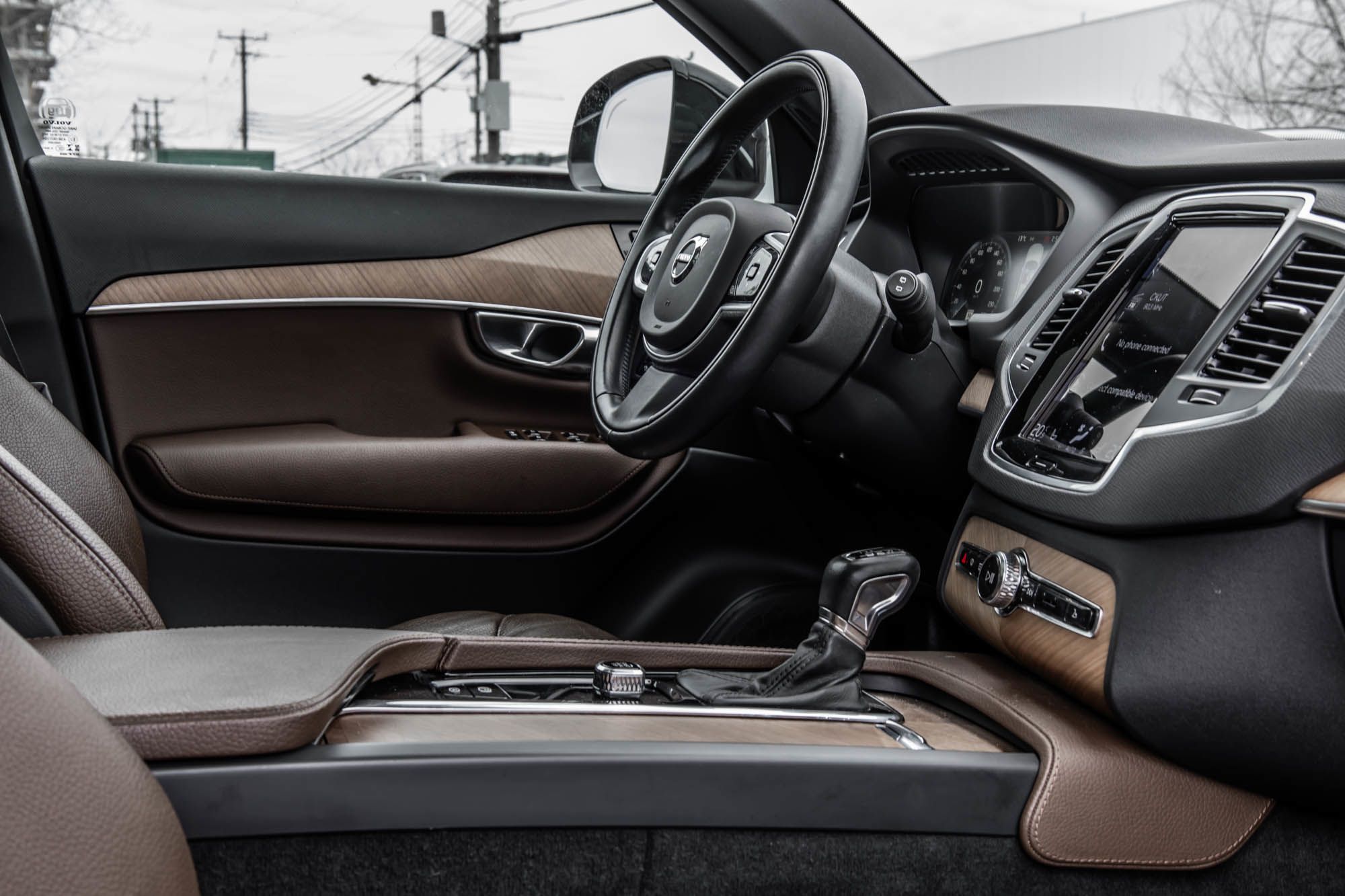 2022 Volvo XC90 in Pointe-Claire, Quebec