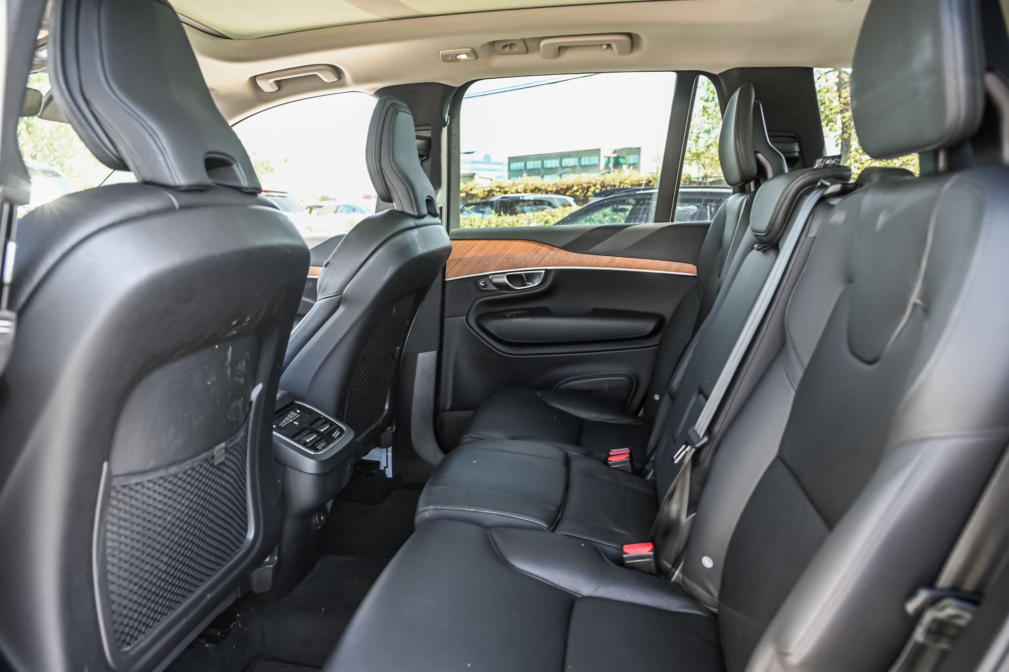 Volvo XC90  2023 à Pointe-Claire, Québec