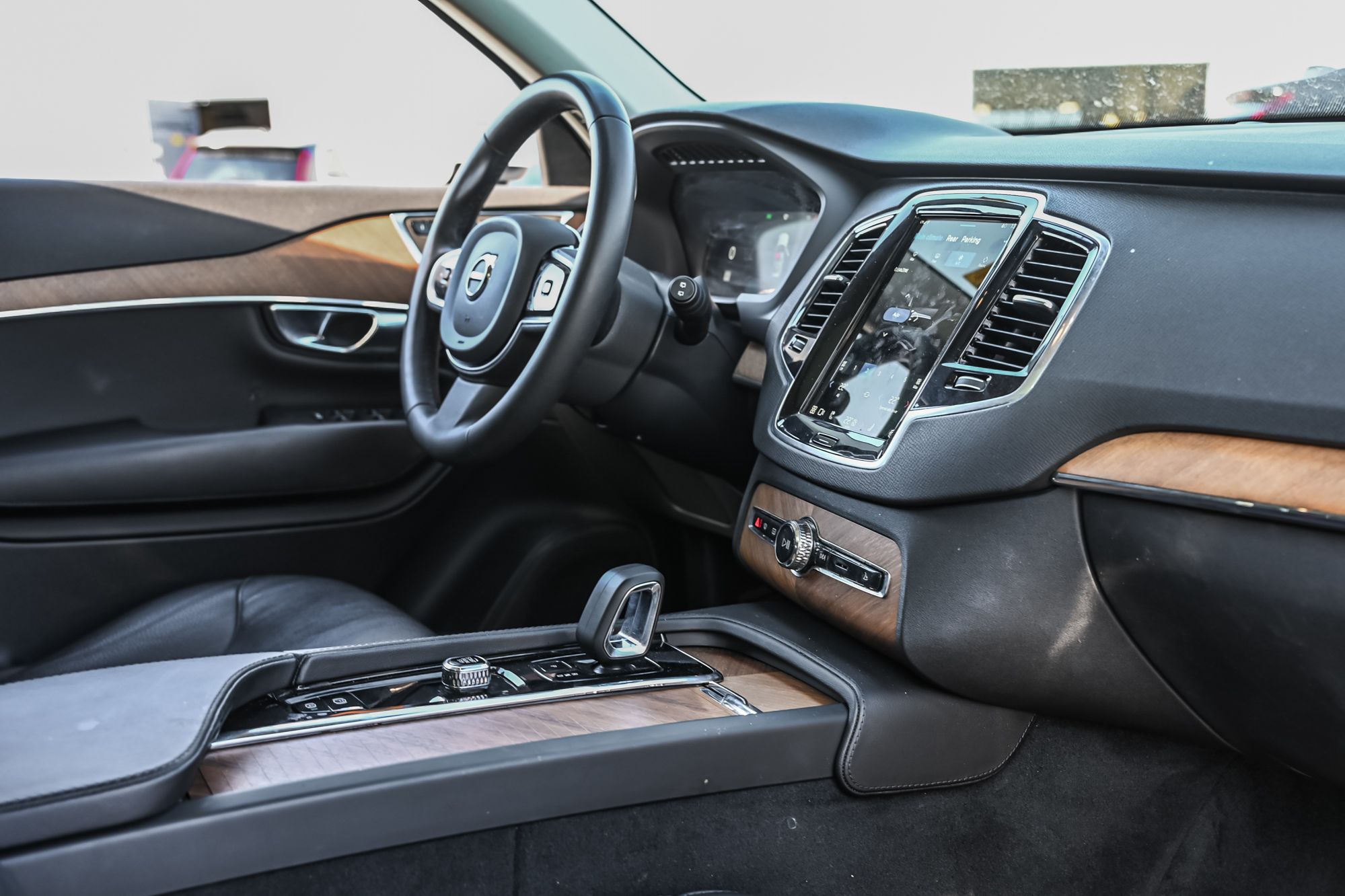 Volvo XC90  2023 à Pointe-Claire, Québec