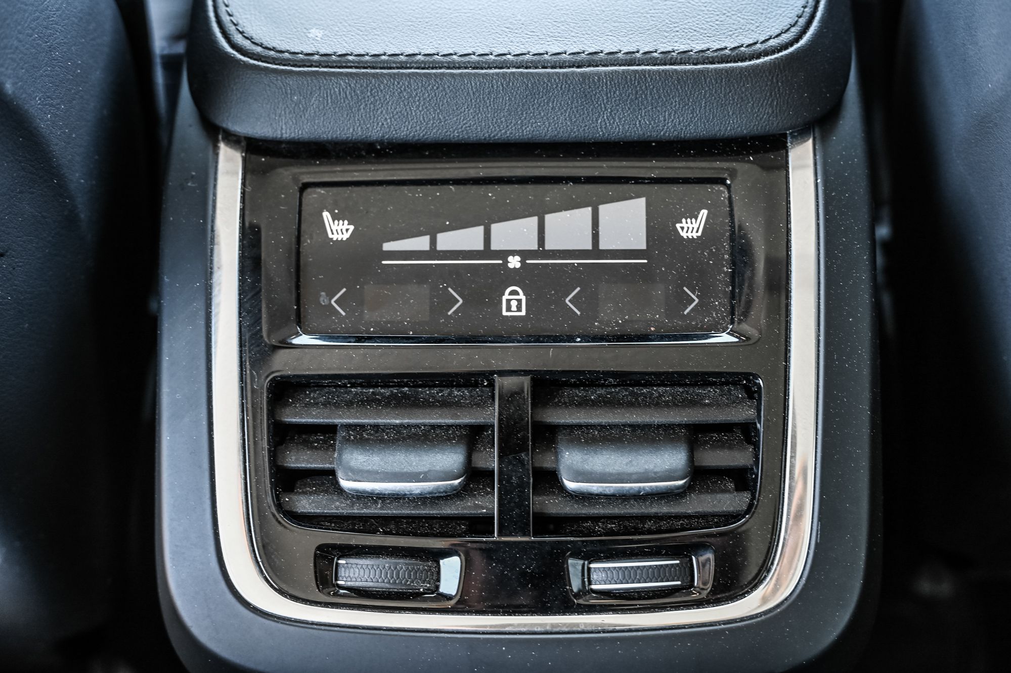 Volvo XC90  2023 à Pointe-Claire, Québec