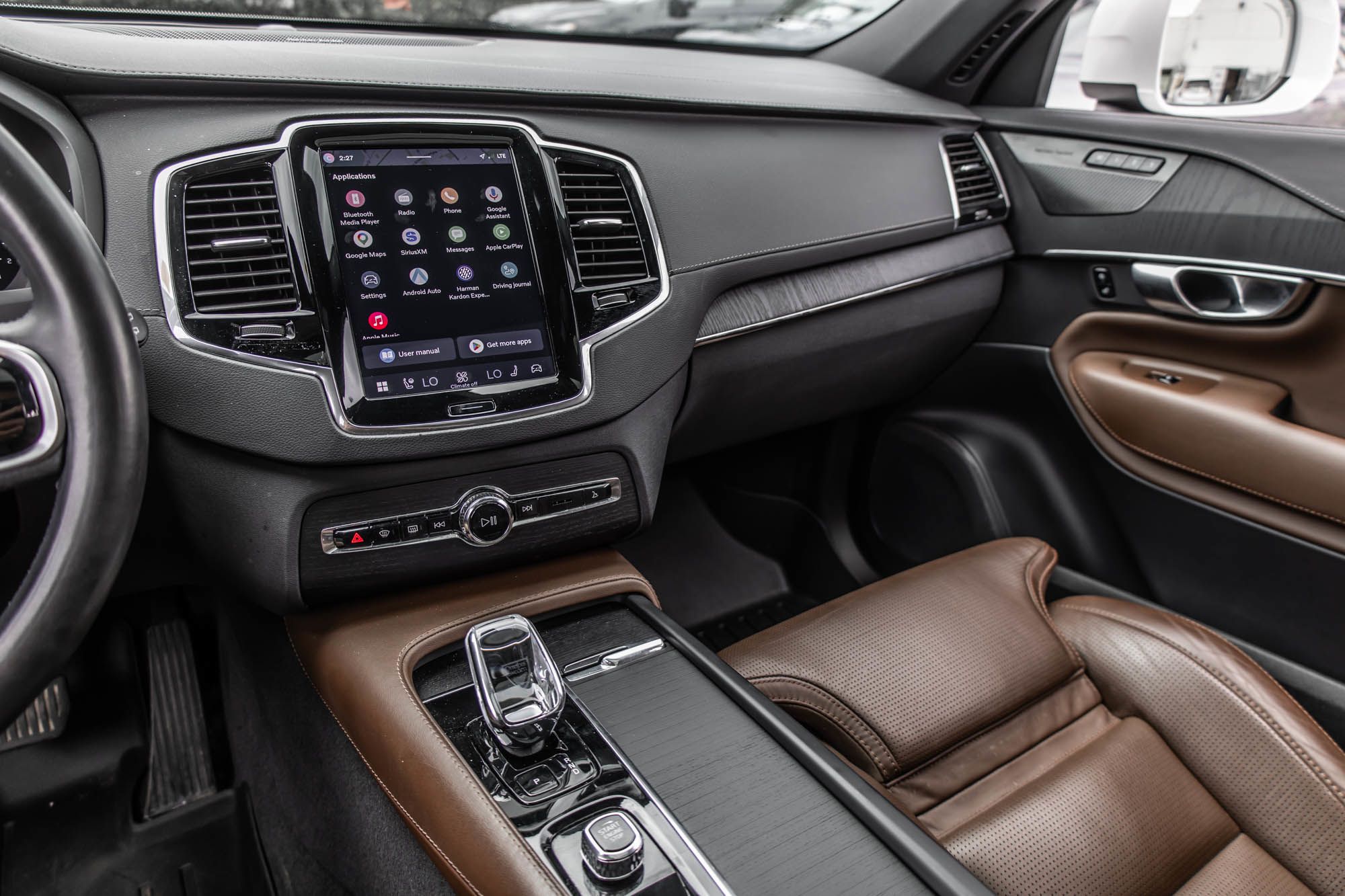2023 Volvo XC90 in Pointe-Claire, Quebec