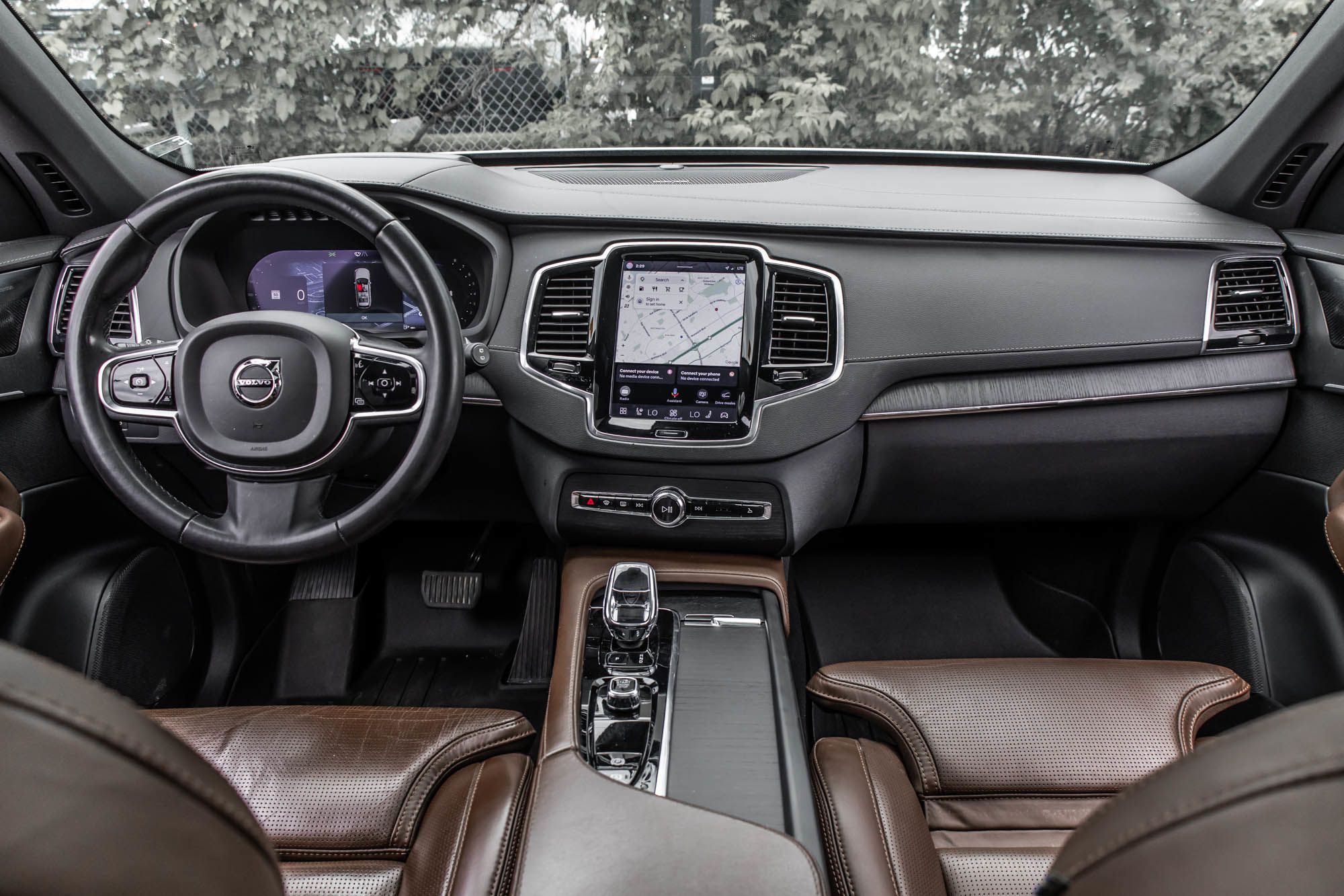 2023 Volvo XC90 in Pointe-Claire, Quebec