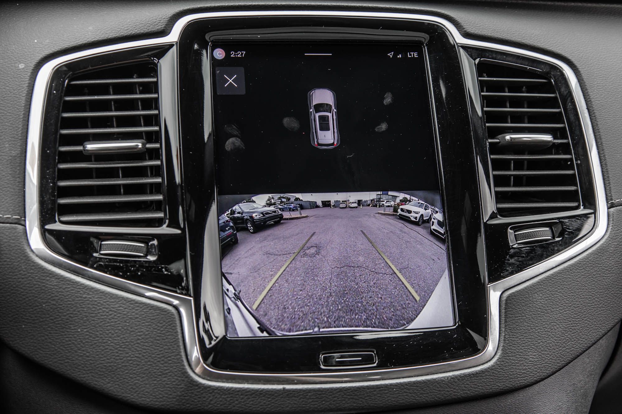 2023 Volvo XC90 in Pointe-Claire, Quebec