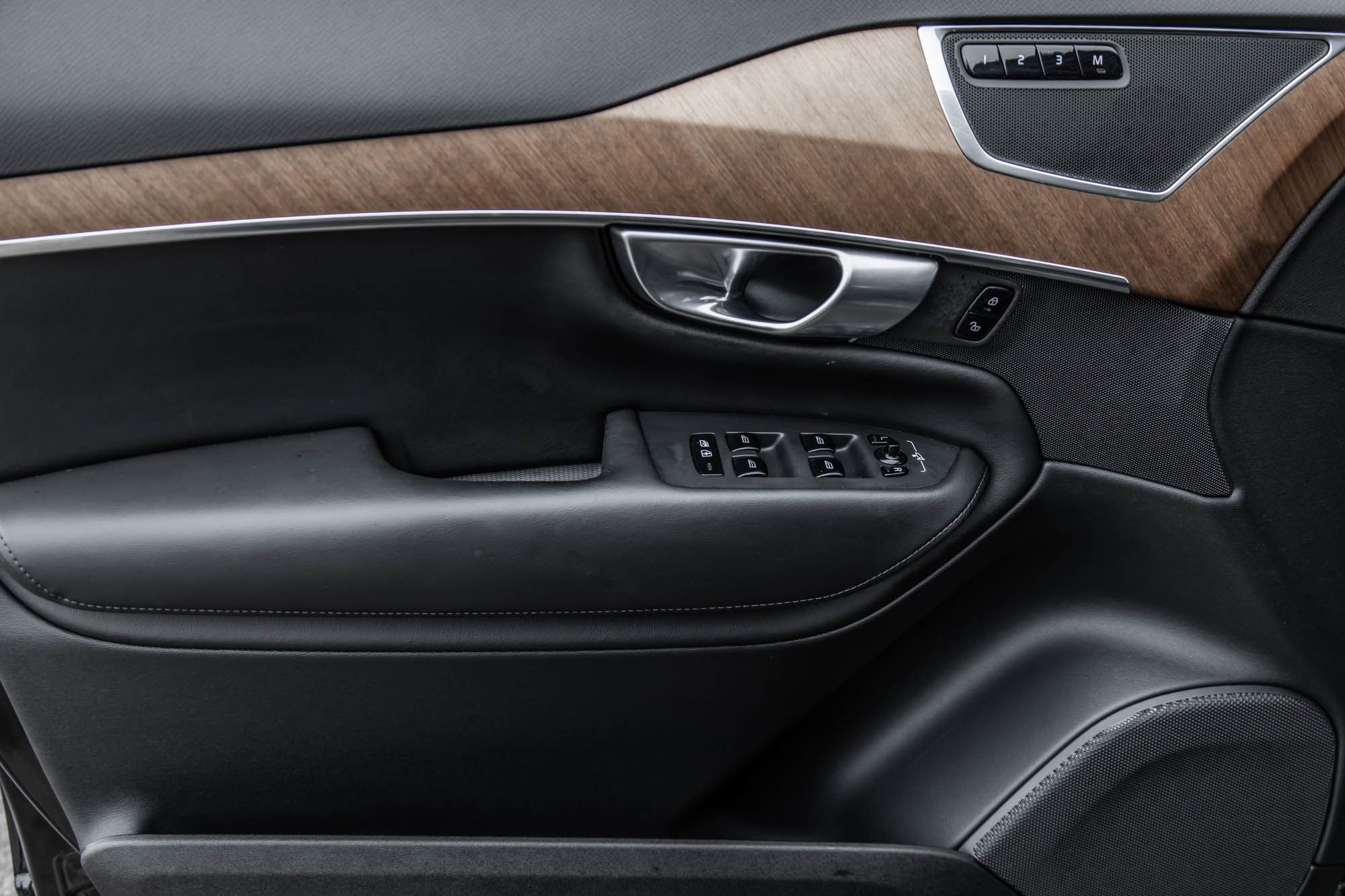 2024 Volvo XC90 in Pointe-Claire, Quebec