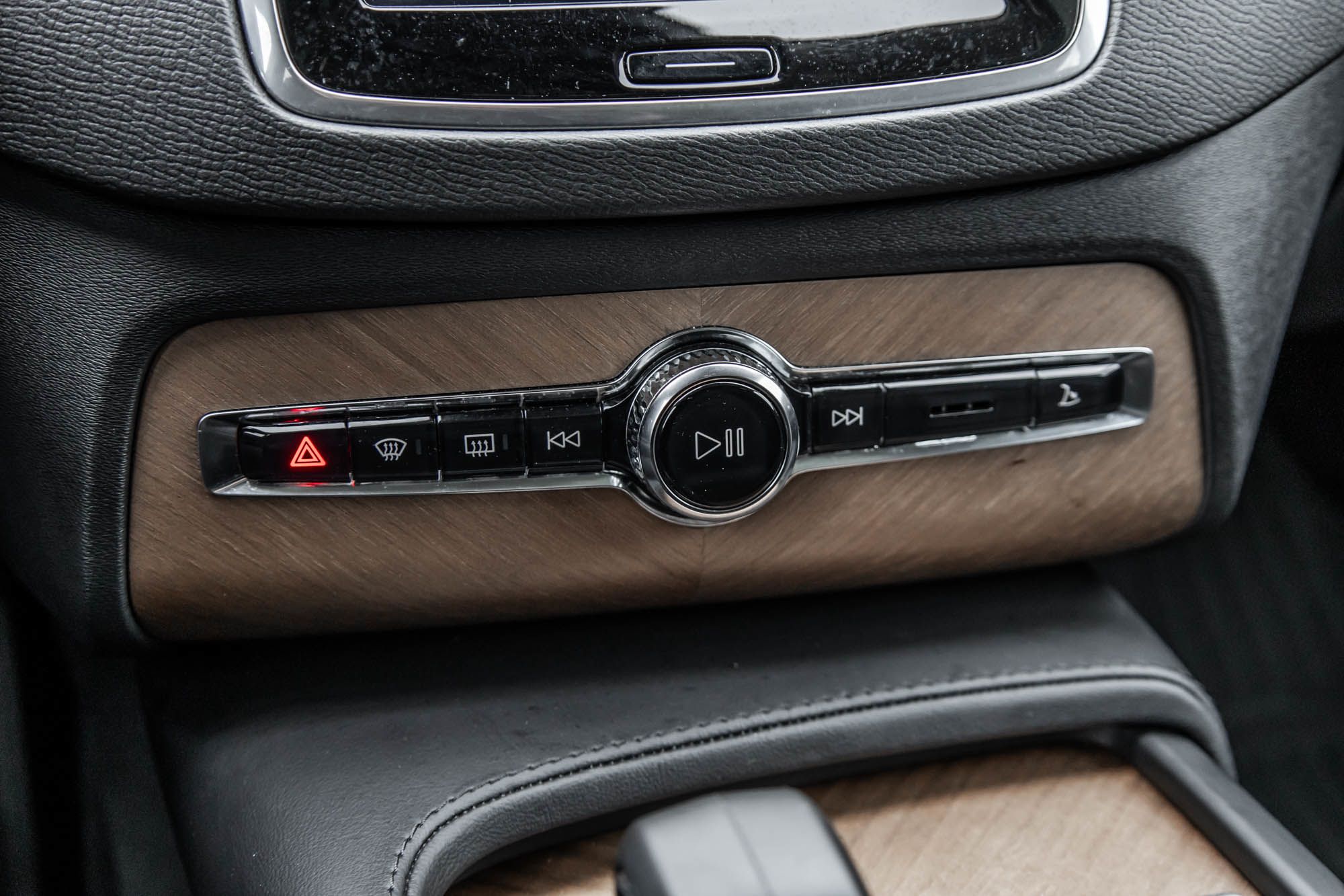 2024 Volvo XC90 in Pointe-Claire, Quebec