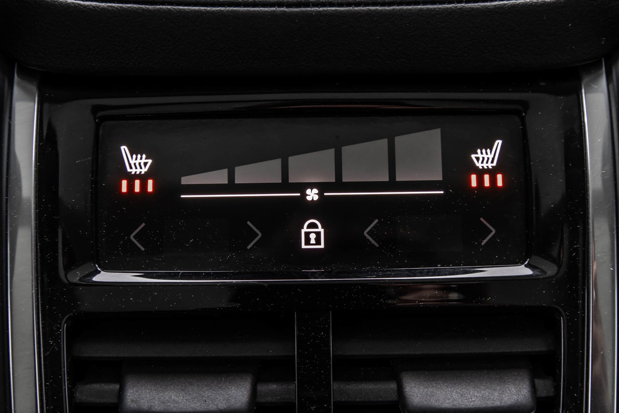 2024 Volvo XC90 in Pointe-Claire, Quebec