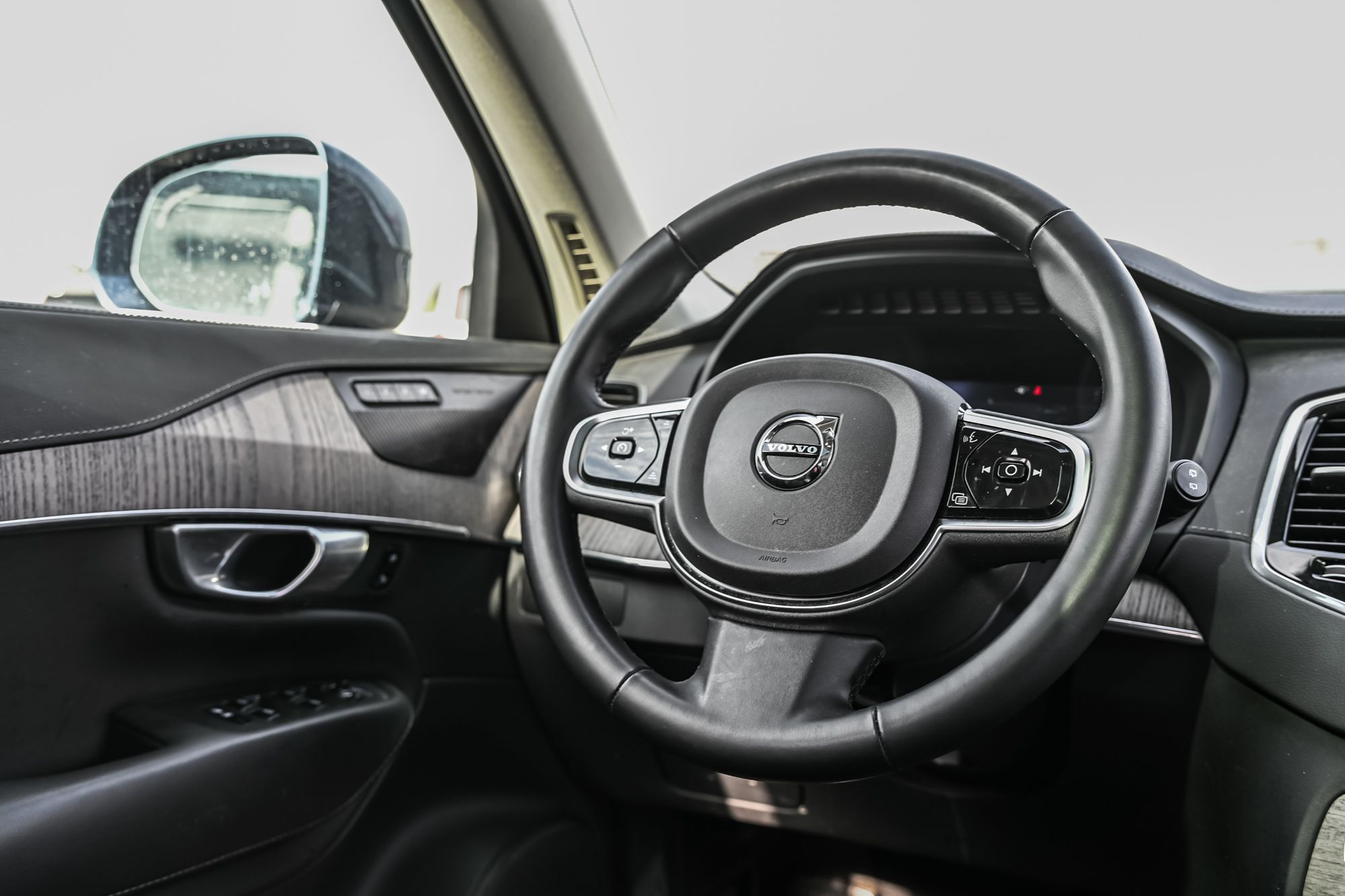 2024 Volvo XC90 in Pointe-Claire, Quebec