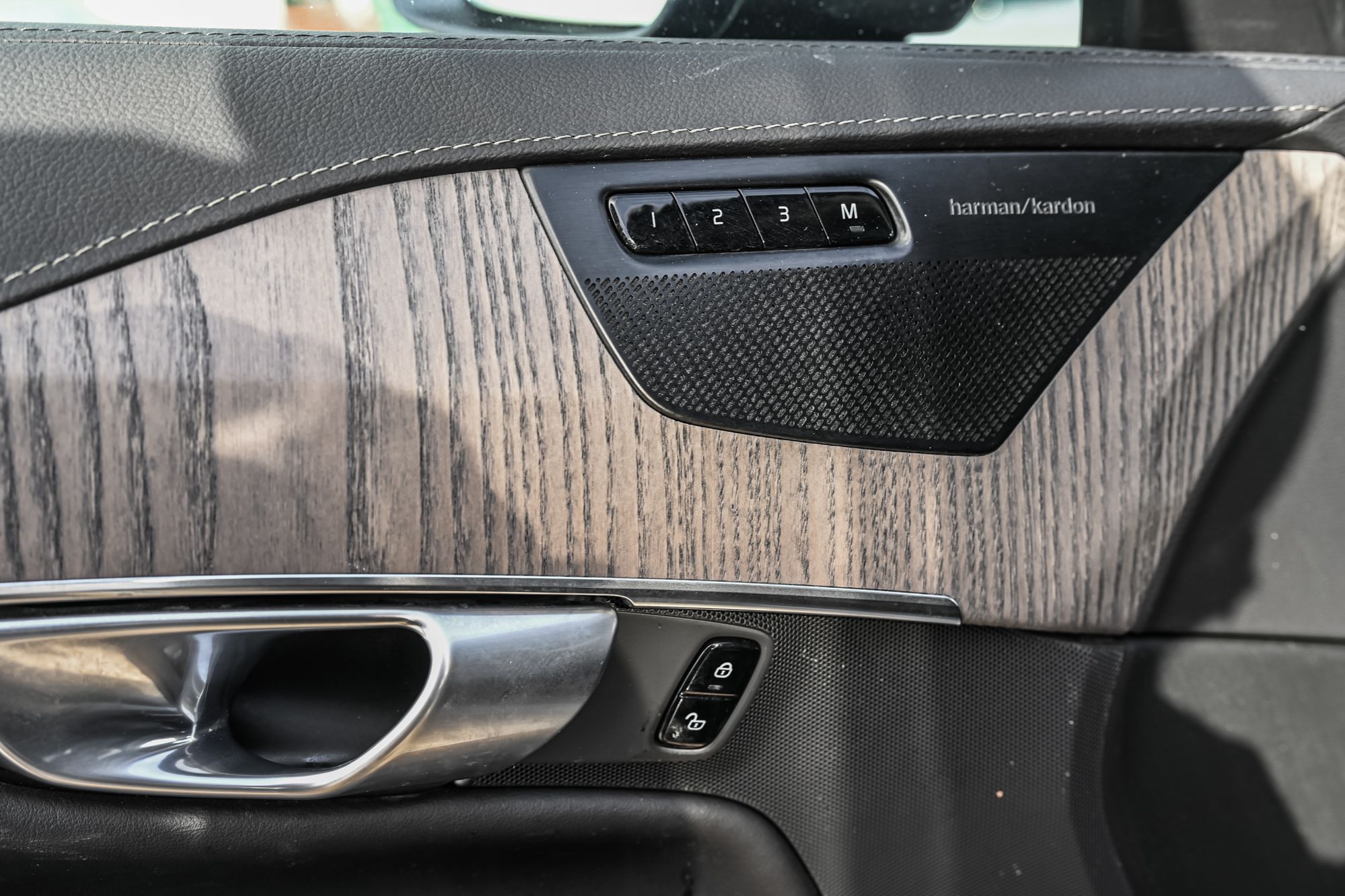 2024 Volvo XC90 in Pointe-Claire, Quebec