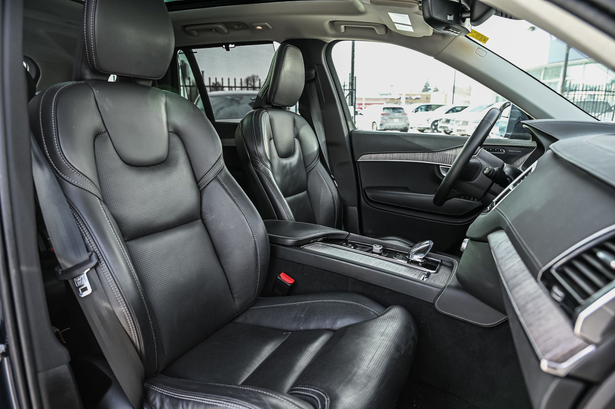 2024 Volvo XC90 in Pointe-Claire, Quebec