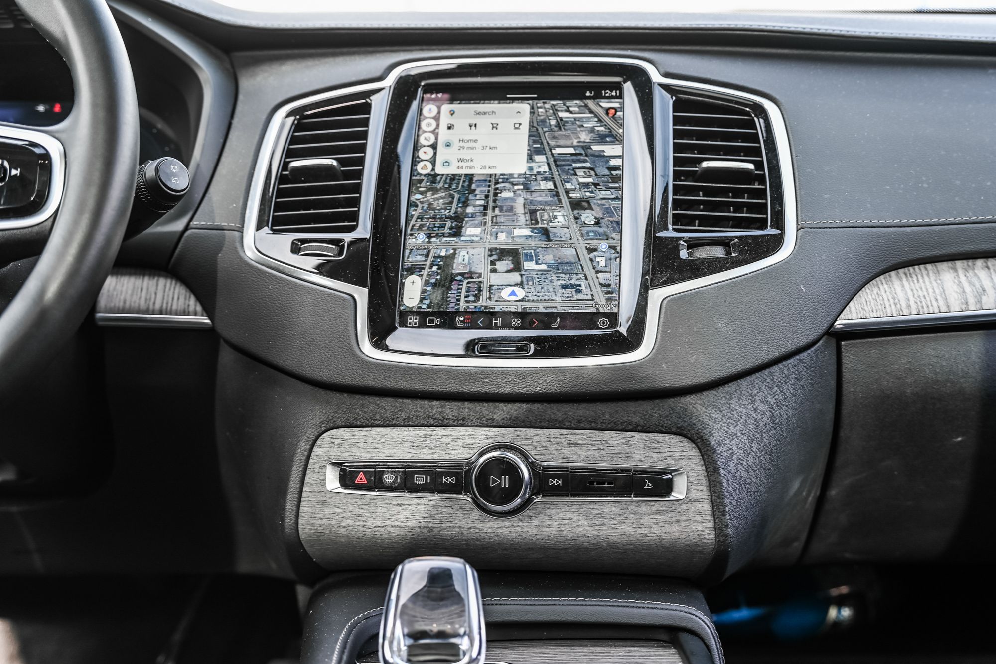 2024 Volvo XC90 in Pointe-Claire, Quebec