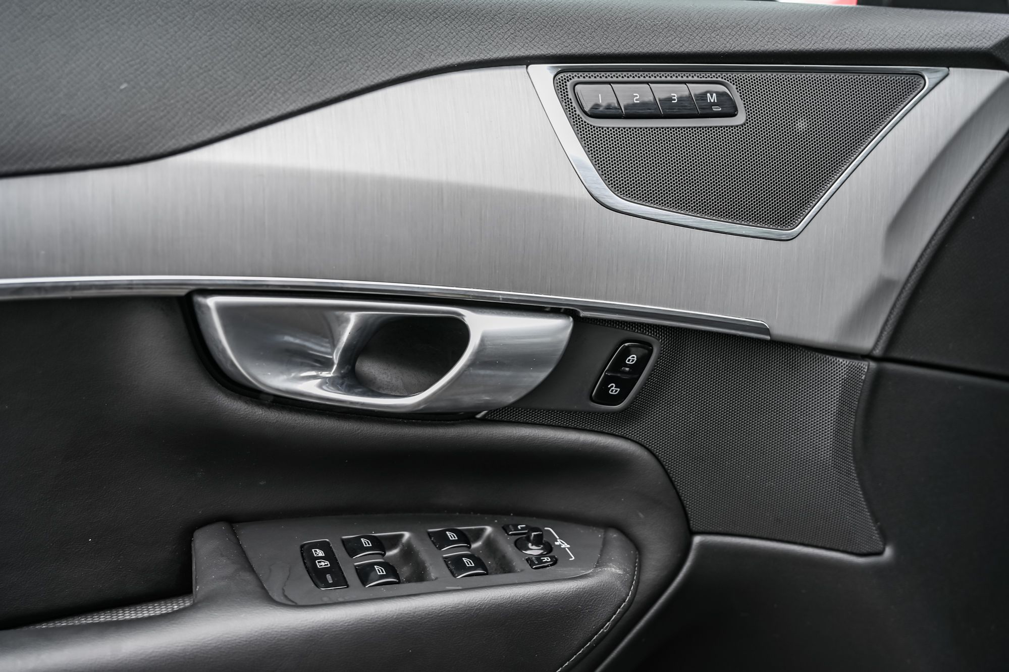 2024 Volvo XC90 in Pointe-Claire, Quebec