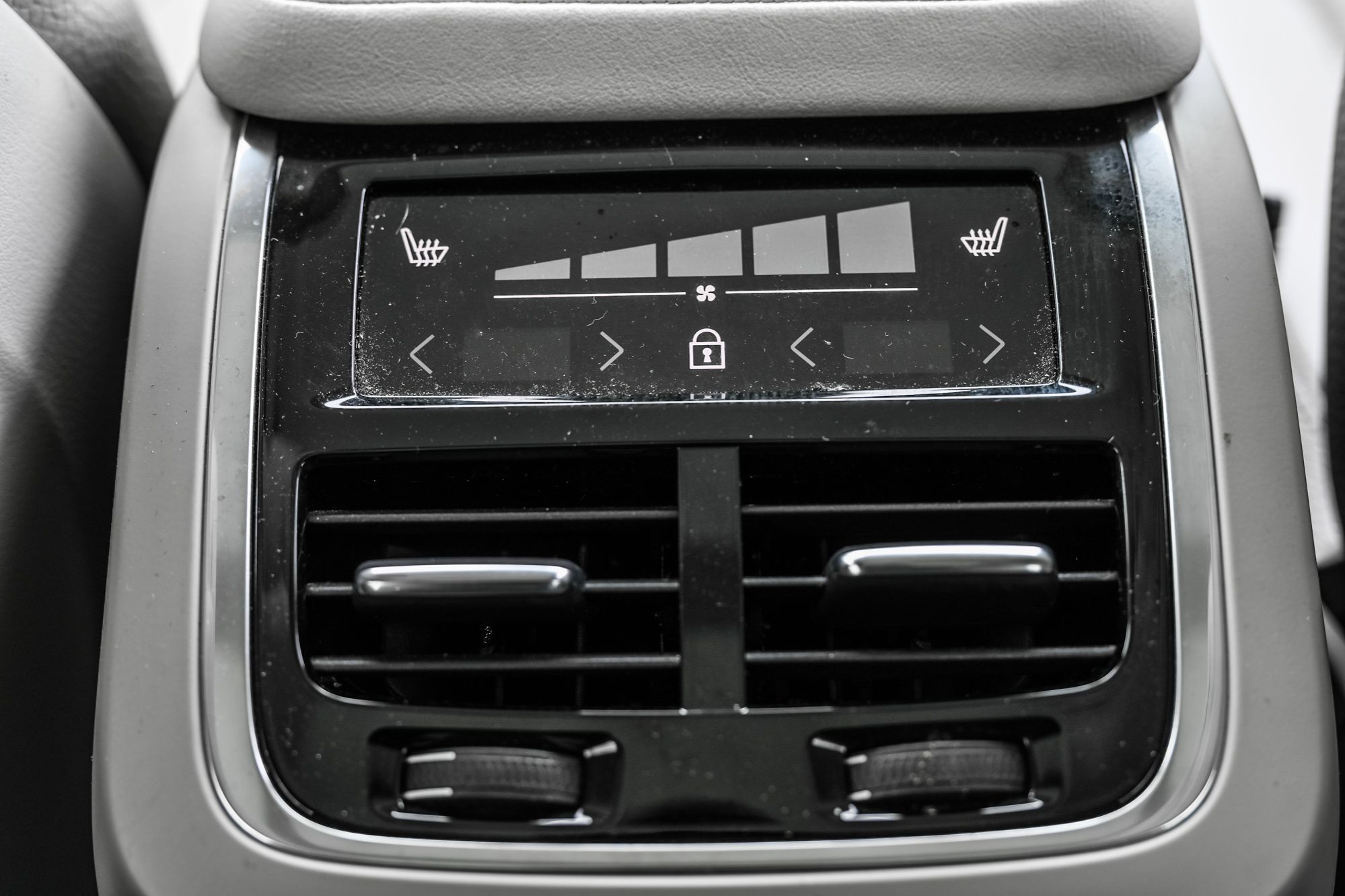 Volvo XC90  2024 à Pointe-Claire, Québec