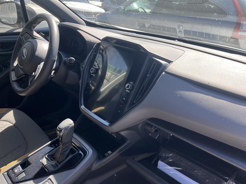 2024 Subaru Crosstrek in Pointe-Claire, Quebec