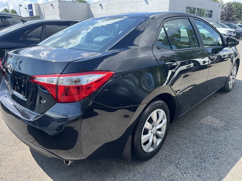 Toyota Corolla  2014 à Pointe-Claire, Québec