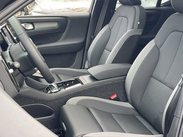 Volvo EX40  2026 à Pointe-Claire, Québec