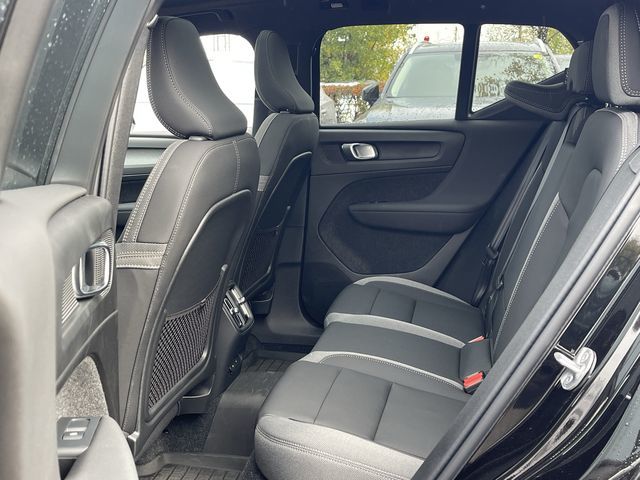 Volvo EX40  2026 à Pointe-Claire, Québec