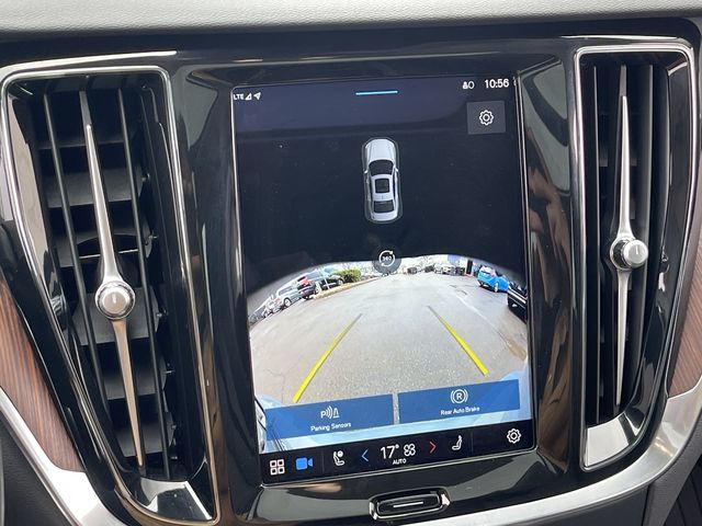2024 Volvo S60 in Pointe-Claire, Quebec
