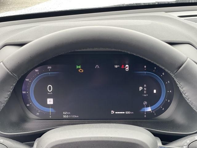 2025 Volvo XC40 in Pointe-Claire, Quebec