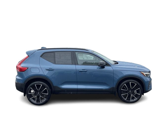 Volvo XC40  2025 à Pointe-Claire, Québec