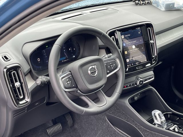 Volvo XC40  2025 à Pointe-Claire, Québec