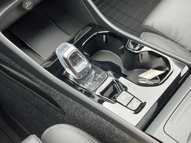 Volvo XC40  2025 à Pointe-Claire, Québec