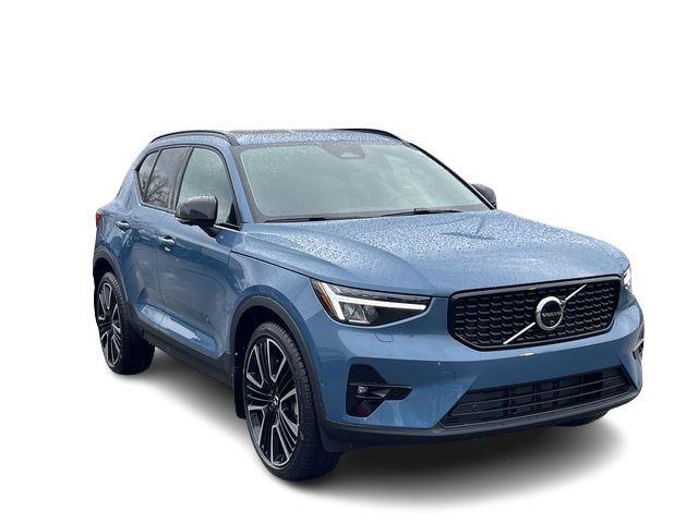 Volvo XC40  2025 à Pointe-Claire, Québec