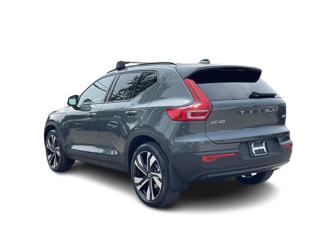 2026 Volvo XC40 in Pointe-Claire, Quebec