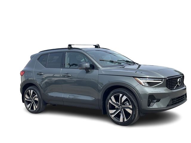 2026 Volvo XC40 in Pointe-Claire, Quebec