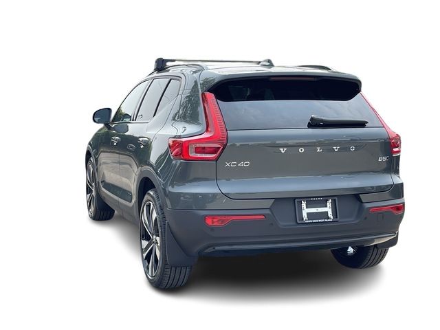 2026 Volvo XC40 in Pointe-Claire, Quebec