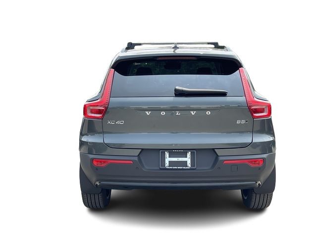 2026 Volvo XC40 in Pointe-Claire, Quebec