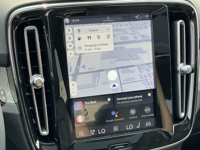 2026 Volvo XC40 in Pointe-Claire, Quebec