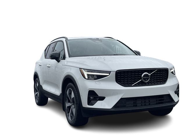 2026 Volvo XC40 in Pointe-Claire, Quebec