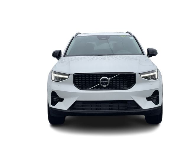2026 Volvo XC40 in Pointe-Claire, Quebec