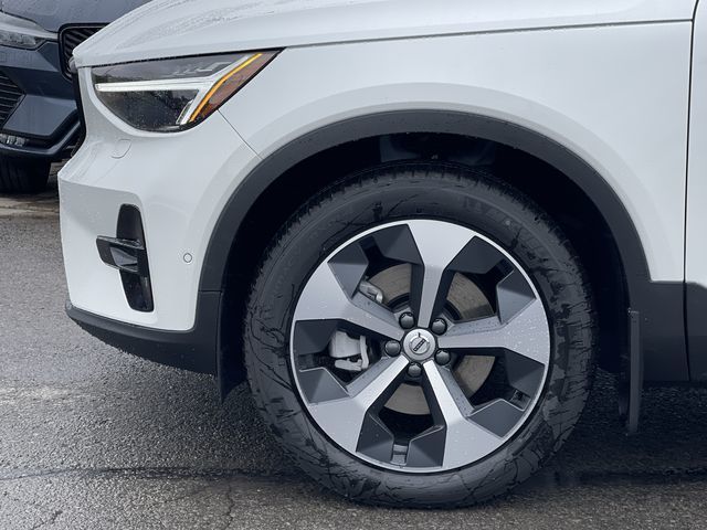 2026 Volvo XC40 in Pointe-Claire, Quebec