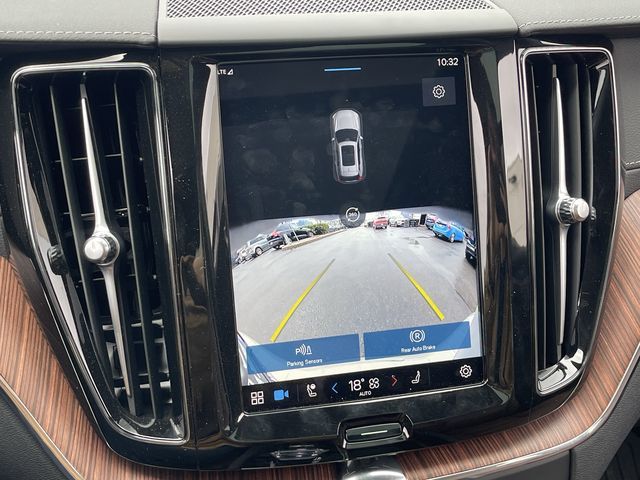 2025 Volvo XC60 Plug-in Hybrid in Pointe-Claire, Quebec