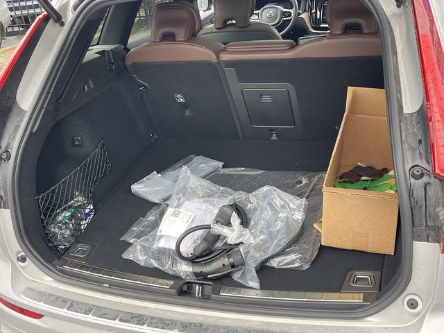 2025 Volvo XC60 Plug-in Hybrid in Pointe-Claire, Quebec