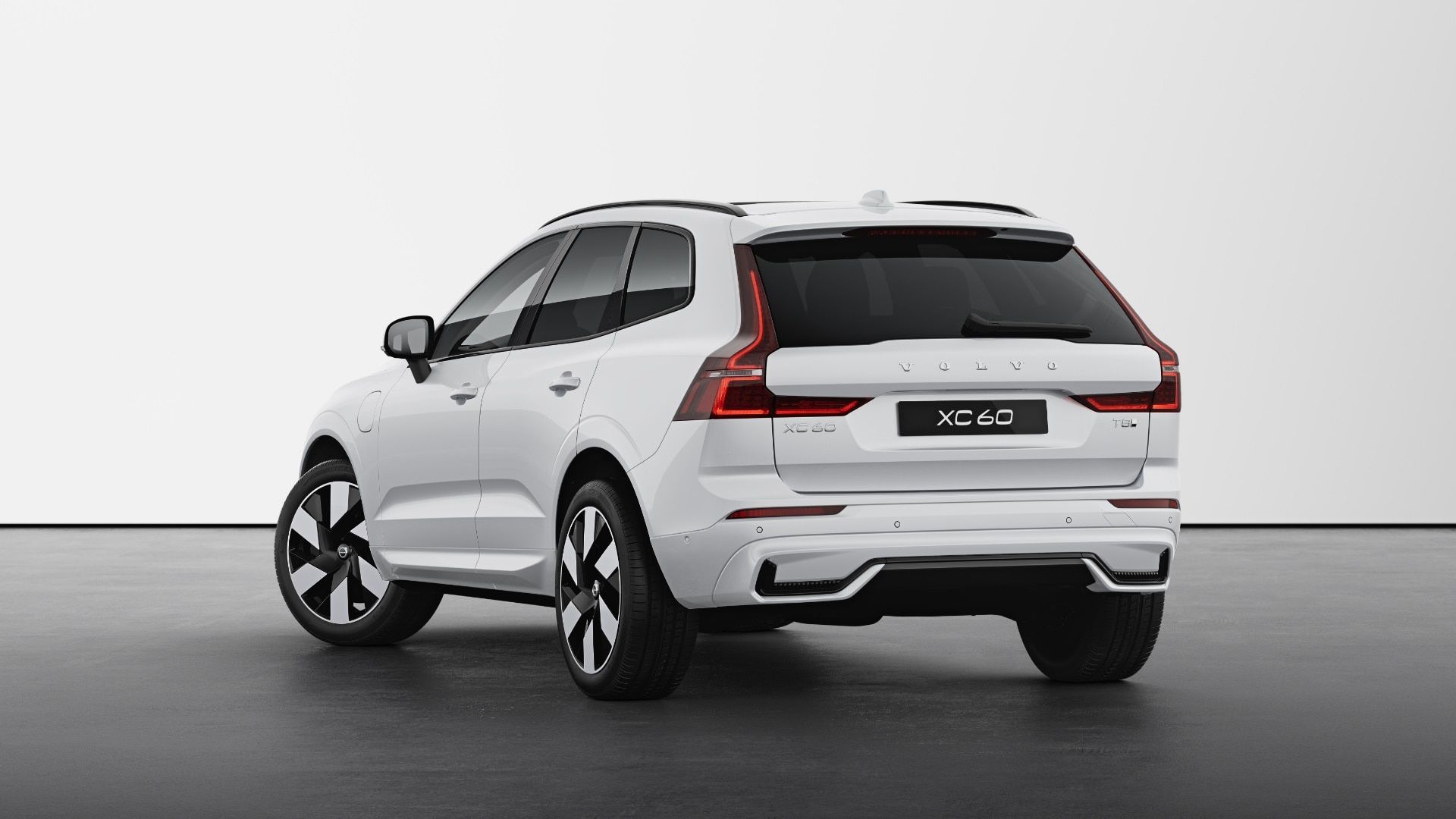 Volvo XC60 Plug-in Hybrid  2025 à Pointe-Claire, Québec