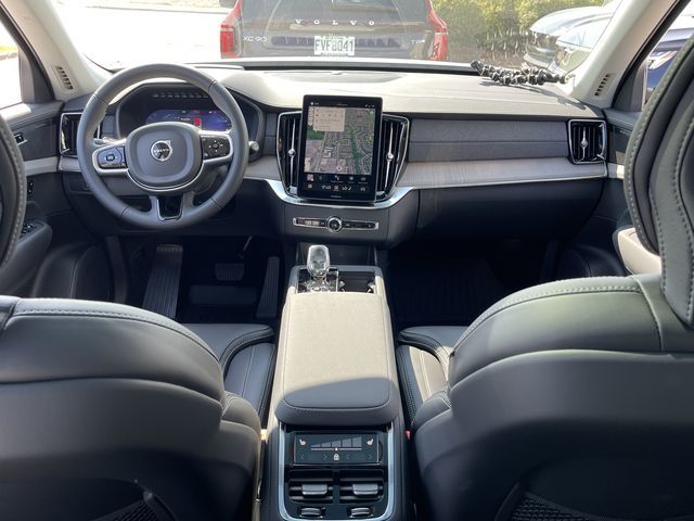 2026 Volvo XC90 Plug-in hybrid in Pointe-Claire, Quebec