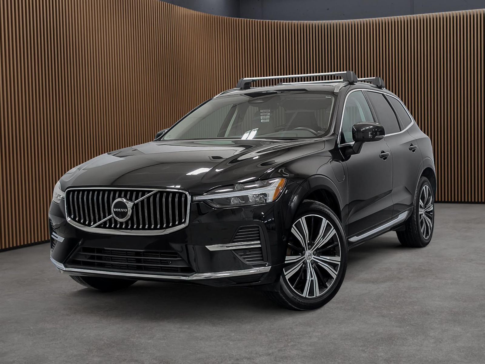 2023 Volvo XC60 Recharge Plus - Bright