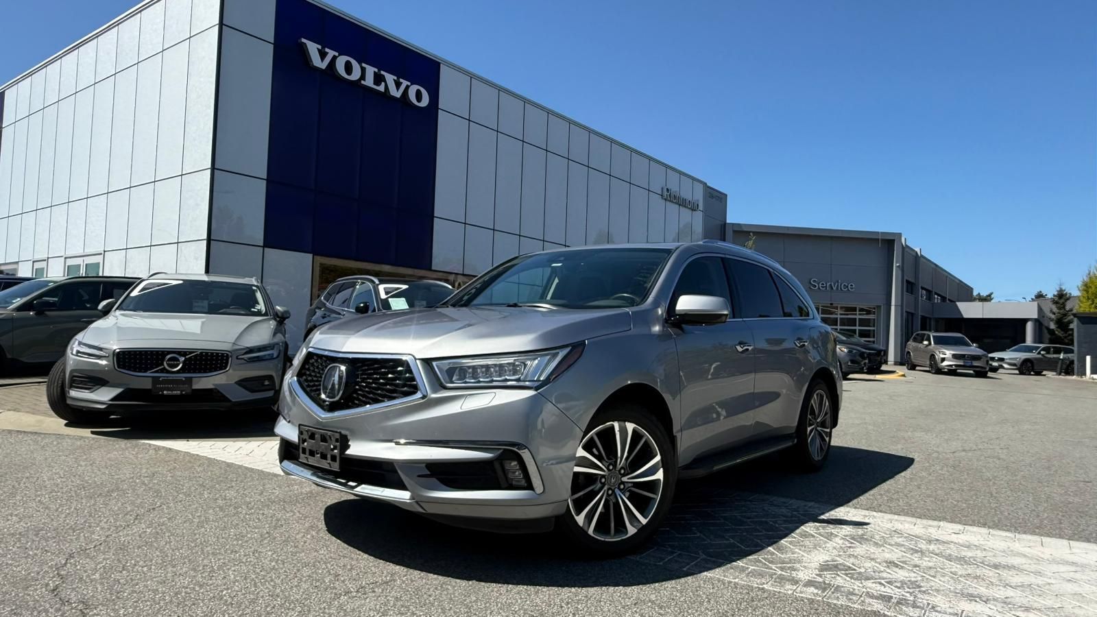 2017 Acura MDX in Richmond, British Columbia