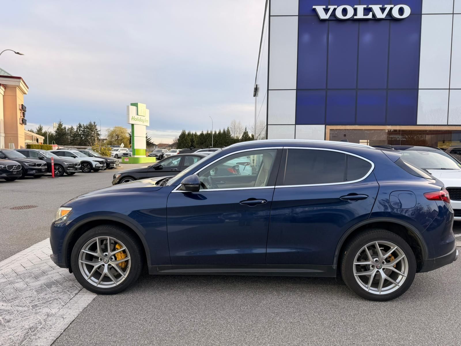 Alfa Romeo Stelvio  2019 à Richmond, Colombie-Britannique