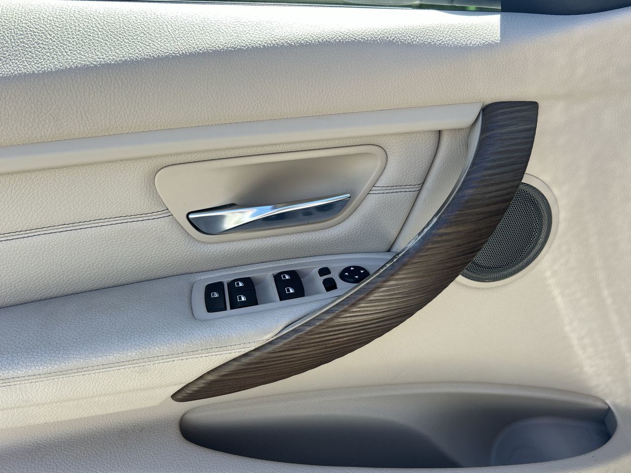 2012 BMW 328i in Richmond, British Columbia