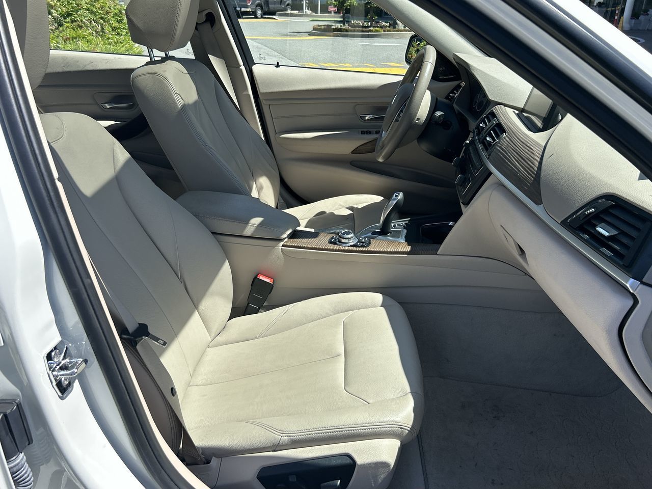 2012 BMW 328i in Richmond, British Columbia