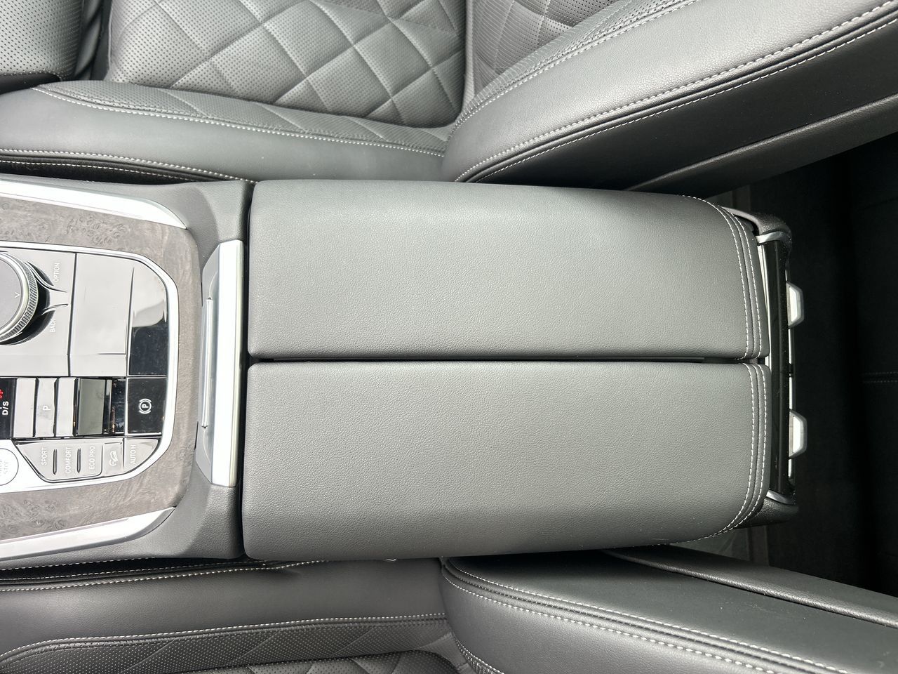 2025 BMW X5 in Richmond, British Columbia