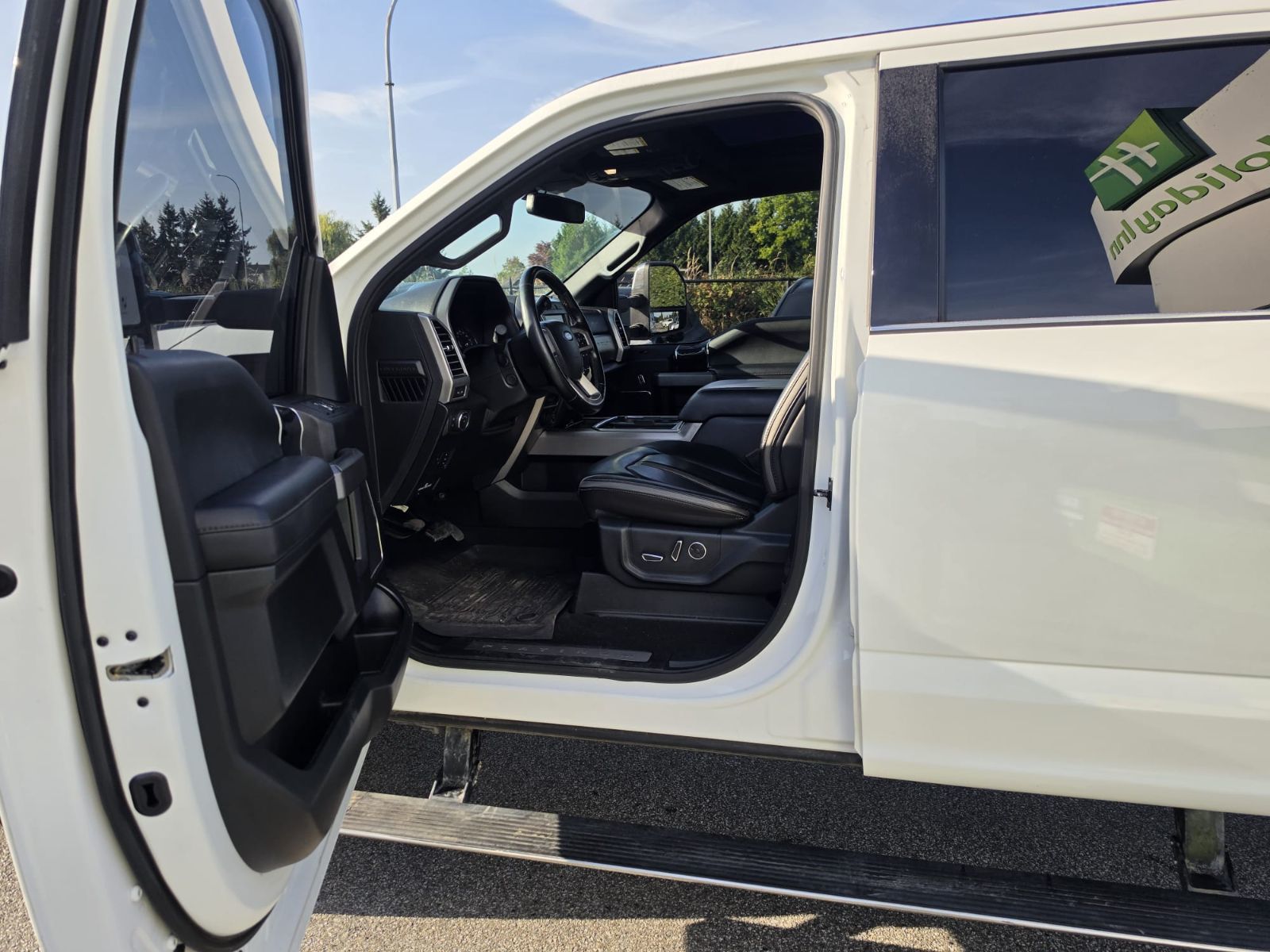 2021 Ford Super Duty F-350 SRW in Richmond, British Columbia