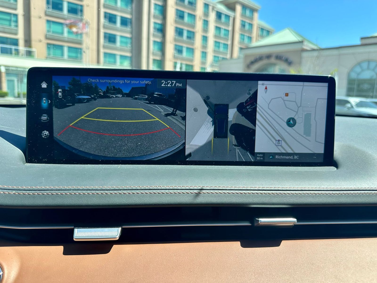 2023 GENESIS GV70 in Richmond, British Columbia