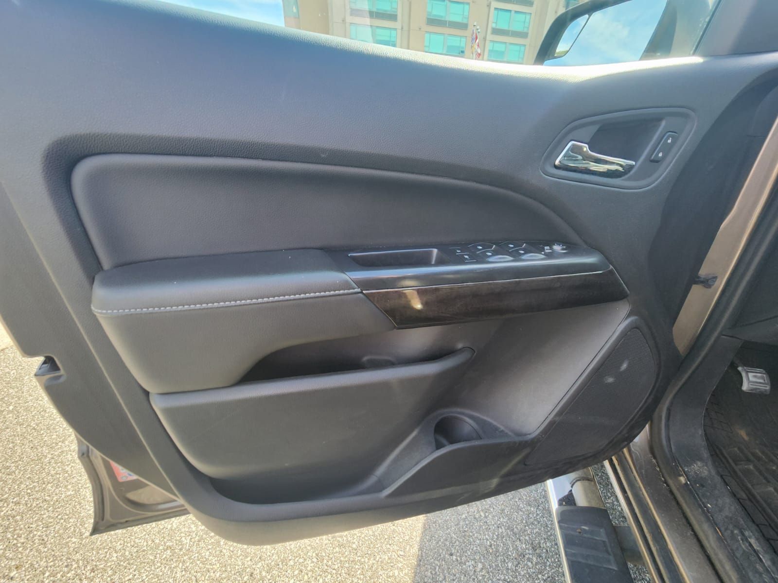 2016 GMC Canyon in Richmond, British Columbia