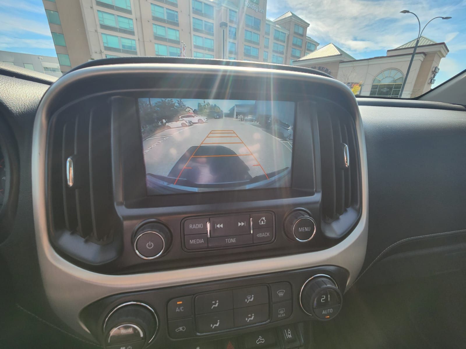 2016 GMC Canyon in Richmond, British Columbia